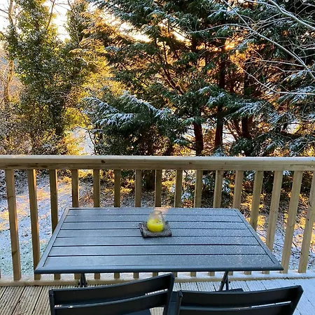 Letterkenny Cabin * Letterkenny